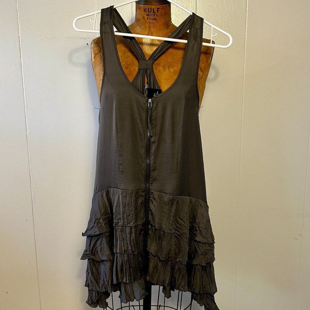 ROMANTIC, CHARCOAL GRAY, SATIN, SLINKY, FLOUNCY, PARTY DRESS, SZ 4